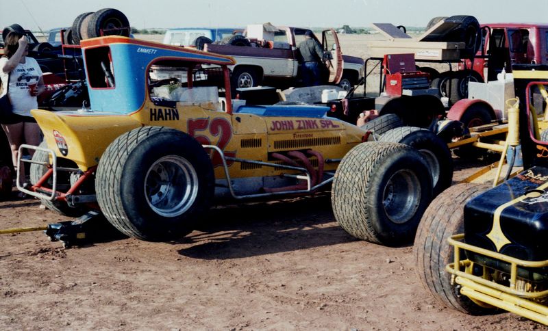 Emmett in Lawton pits